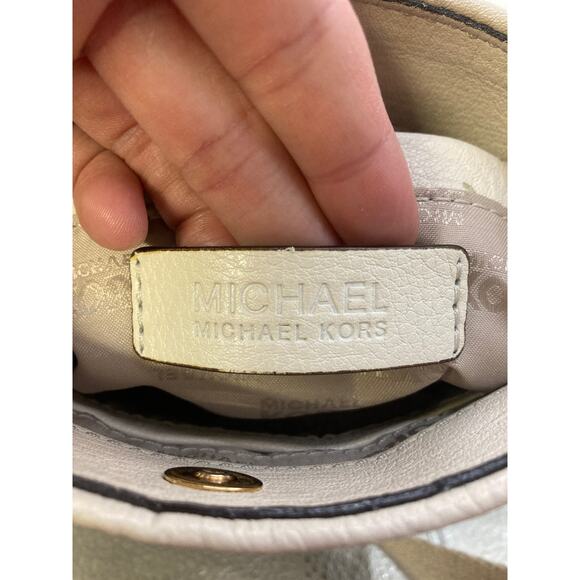 MICHAEL KORS, SMALL CREAM / TAN LEATHER CROSSBODY BAG (ASIS) - Picture 11 of 13